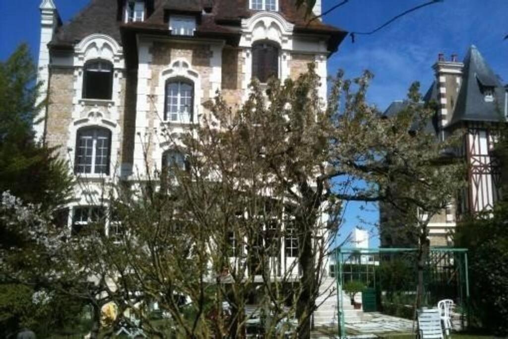 Les Embruns - Plein Ciel - Appartement 3Eme Etage Deauville Kültér fotó